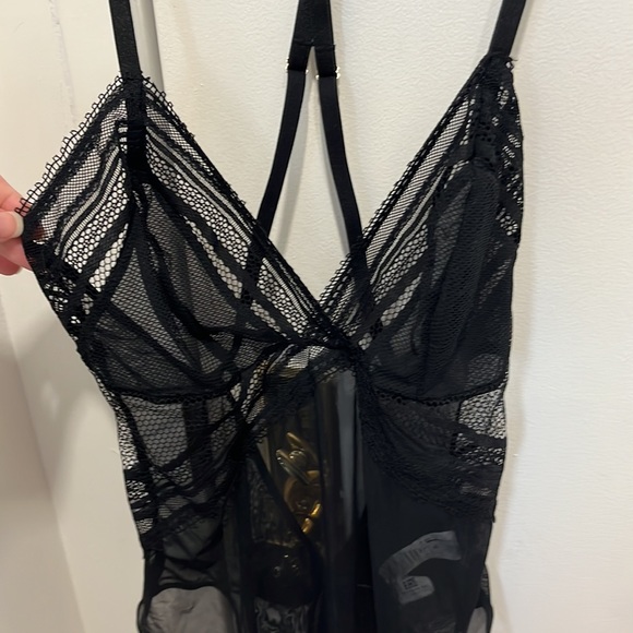 BNWT Intimissimi lace and mesh lingerie body suit - Picture 2 of 8